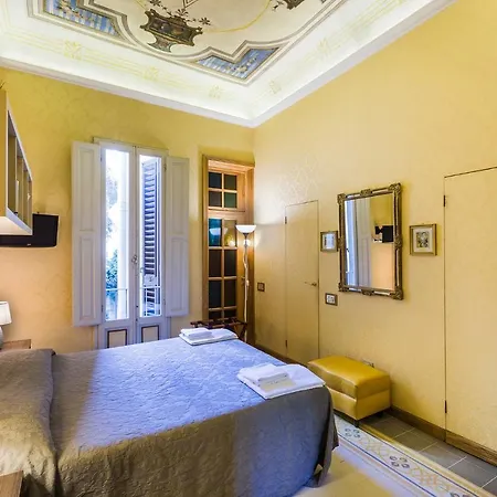 Cavour10 3* Florens