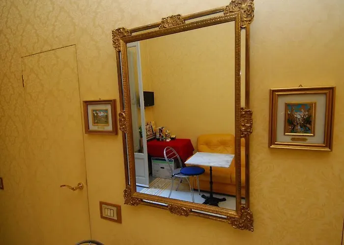 Bed & Breakfast Cavour10 3*